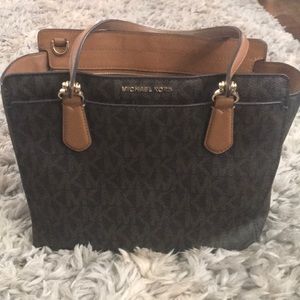 Michael Kors Leather Shoulder Bag